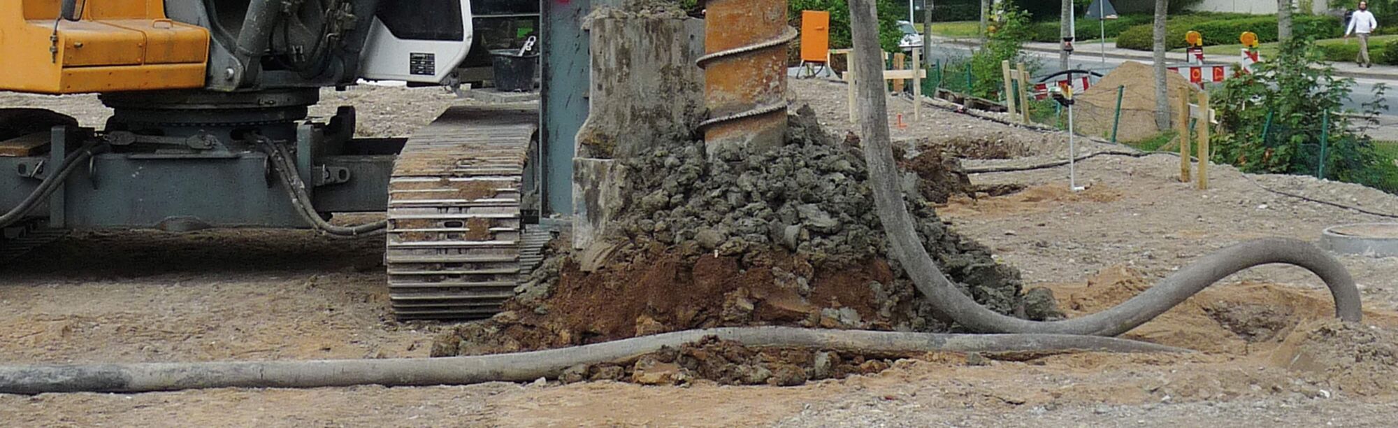 Baustelle mit Bagger